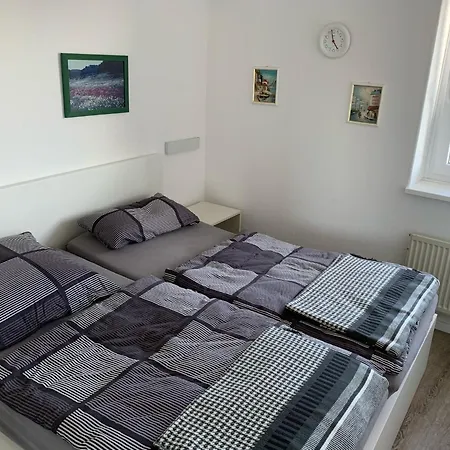 Iris, Kalifornien, Meerblick, Erste Strandreihe Schönberg in Holstein